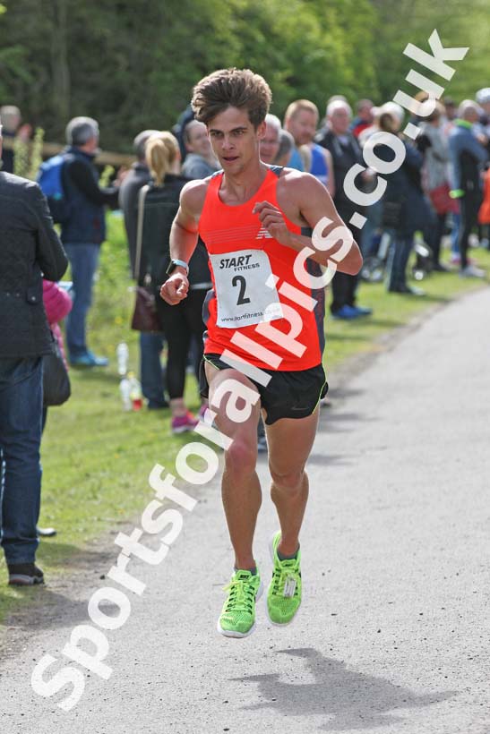 Terry O'Gara Memorial 5k Road Race, Wallsend. Photo: David T. Hewitson/Sports for All Pics